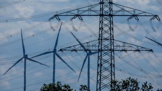 Bundestag verabschiedet Gesetz zum Schutz wichtiger Anlagen