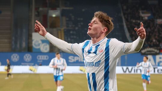 Ryan Naderi Ryan Naderi