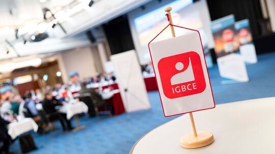 Erste Tarifrunde der Chemie- und Pharmaindustrie