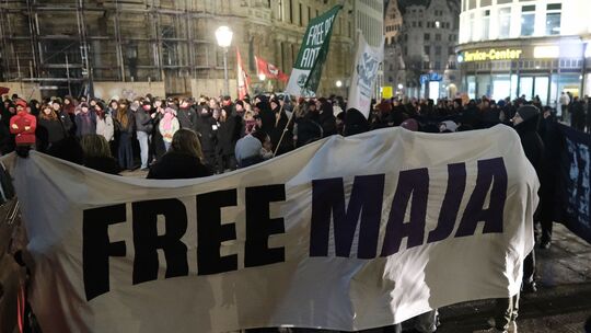Proteste gegen Verurteilung von Maja T. in Berlin