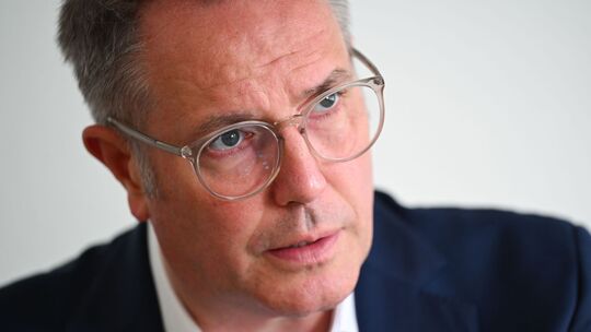 Ministerpräsident Alexander Schweitzer