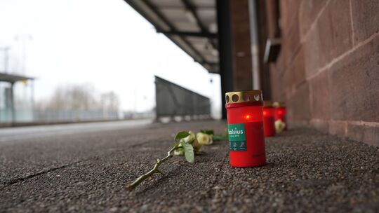 Zugbegleiter stirbt nach Angriff bei Ticketkontrolle