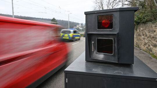 Remagen hat mit der VG Bad Breisig jetzt selbstständig Tempokontrollen durchgeführt. (Symbolbild)