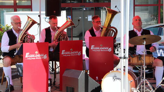 Auch in diesem Jahr werden die "Egerländer 6" an Muttertag in Westerburg für gute Unterhaltung und beste Stimmung sorgen. Hier e