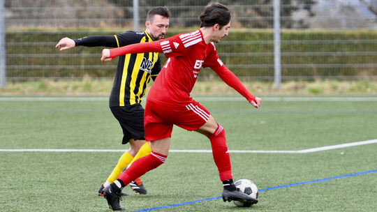 Jens Watzke (links, hier im Trikot des TuS Gückingen) ist einer der drei Neuen bei der SG Ahrbach.