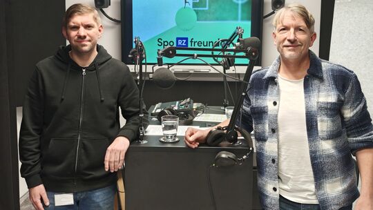 Die RZ-Reporter Lukas Erbelding (links) und Mirko Bernd sprechen in der neuen "SpoRZfreunde"-Folge über die bisherige Saison in