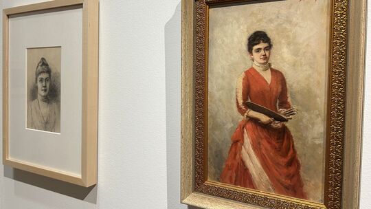 Das rechte der beiden Selbstporträts zeigt Bertha Falckenberg im Alter von 20 Jahren. In Berlin besuchte die Koblenzerin damals