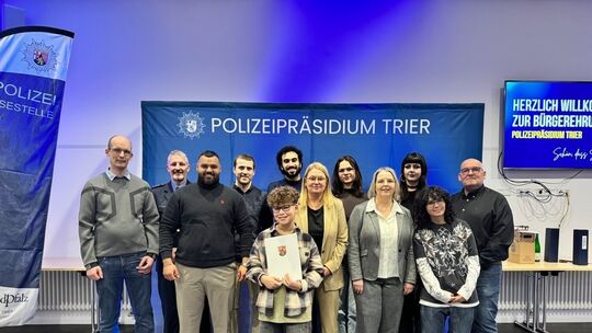 Die ausgezeichneten Helferinnen und Helfer