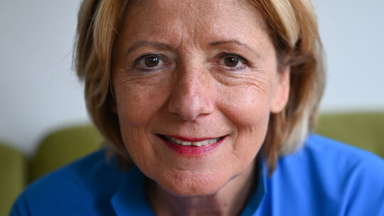 Sie war die erste Frau an der Spitze des Landes: Heute wird die ehemalige rheinland-pfälzische Ministerpräsidentin 65 Jahre alt.