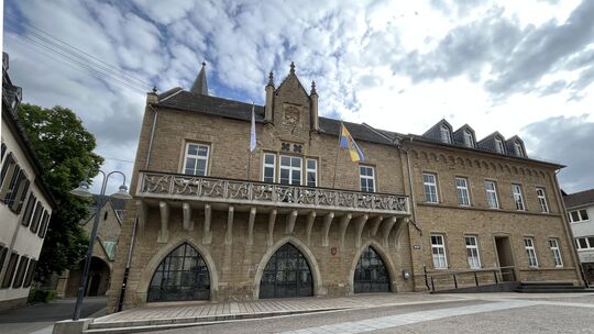 Die jüngste Sitzung des Hauptausschusses war geprägt von Diskussionen über kommunalpolitische Regeln.