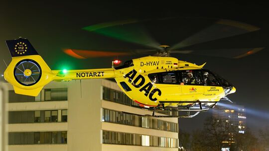 "Christoph 77" ist ein nachtflugtauglicher Rettungshelikopter. Stationiert ist er in Mainz. Das ruft die CDU in Cochem-Zell auf