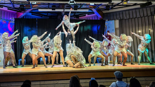 Die Damen der Tanzgruppe „Sweet Punch“ aus Oberbrechen beeindruckten bei ihrem „Spiegel-Vortrag“ mit einer tollen Choreografie.