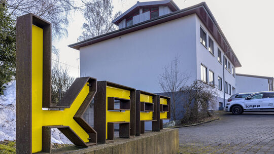 Fast 30 Jahre lang hat die sechsfache Mutter Elsabe Giese die Firma Kapp in Gehlert geprägt. Nun hat ihr Sohn Konstantin die Unt