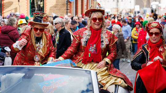 Am Schwerdonnerstag steht auch Mülheim-Kärlich wieder Kopf: Der hiesige Möhnenclub feiert seinen Umzug. Wieder mit dabei ist auc