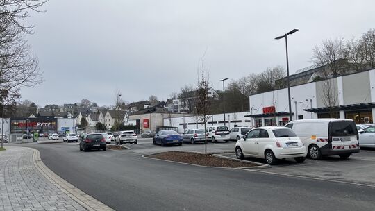 Das Fachmarktzentrum am Dammweg heißt seit 12. Januar offiziel "Q’damm Center“ - mit Verweis auf Dammweg und Quengelbach.