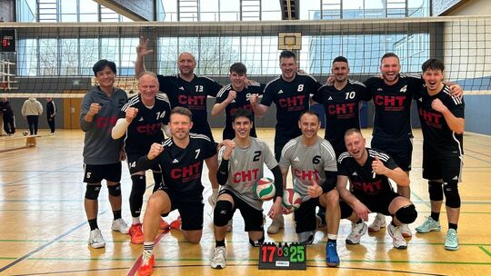 Jubel beim Rheinhessenliga-Zweiten BGV Simmern hat nach den zwei klaren 3:0-Erfolgen am Doppelheimspieltag.