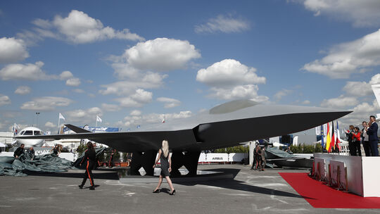 Eine Modell des zukünftigen europäischen Kampfjets wurde 2019 bei der 53. Internationalen Pariser Luftfahrtausstellung vorgeste