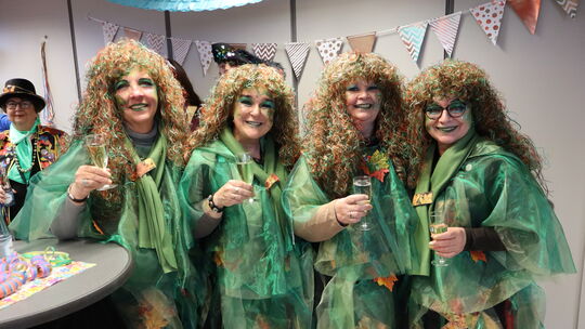 Die Elfen aus Dörth ließen es sich ebenfalls nicht nehmen, bei der Entmachtung der Bürgermeister dabei zu sein.