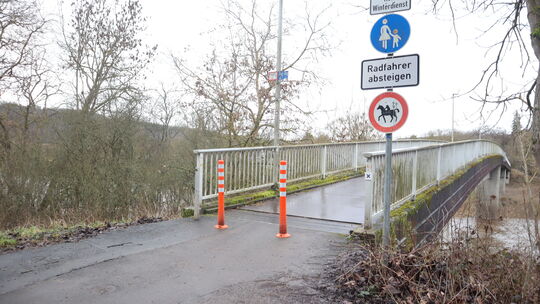 Die Götzenfelsbrücke wird nach der Sanierung weiterhin von Radlern und Fußgängern genutzt werden können. BKSE, Gemeinde Norheim