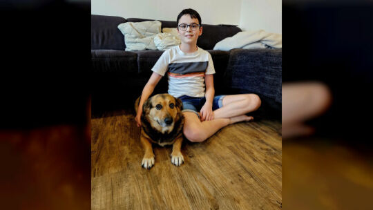 Milo Stümper aus Kappel ist ein fröhlicher Junge. Mit der Diagnose ME/CFS änderte sich das Leben des Elfjährigen jedoch schlagar