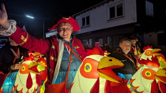 Der Bürgermeister der Verbandsgemeinde Betzdorf-Gebhardshain hat sich einer Zuggruppe bestehend aus dem Elkenrother Ortsgemeinde