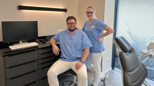 Das Ehepaar Philipp und Julia Miller spezialisiert sich in ihrer neuen Praxis Zahnzentrum Miller auf Angstpatienten.