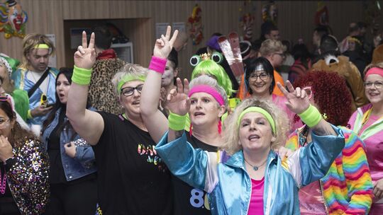 Beste Stimmung in "Alschert": Fröhlich und friedlich ging's bei der Rambe-Nacht zu.