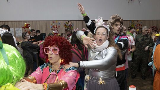 Gefeiert wurde in Algenrodt bis spät in die Nacht.