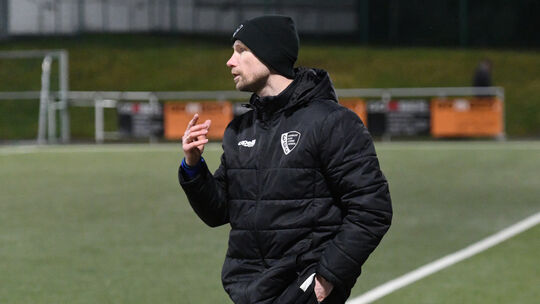 Nicht allzu hoch hängen wollte der Wirgeser Coach Sven Baldus die 2:3-Testspielniederlage beim VfR Limburg. Schließlich musste s