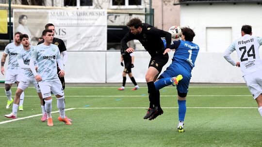 Keeper Safet Husic ist einer von acht Spielern, die dem FV Engers bereits ihre Zusage für die kommende Saison gegeben haben.