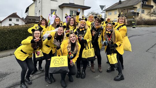 Weidenhahn: Die Dörnberger Möhnen sind immer gern gesehene Gäste mit ihrer ansteckenden Fröhlichkeit.