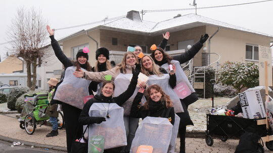 Einen warmen Tee hätte so mancher Weiberner Narr bei den winterlichen Temperaturen gut gebrauchen können.