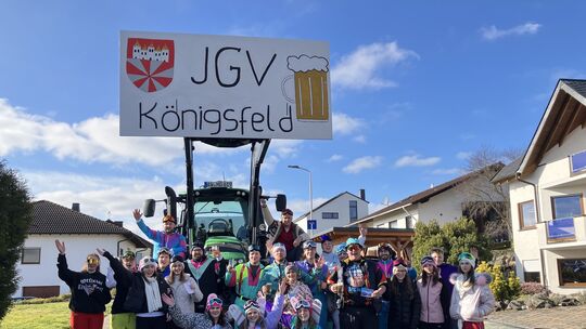 Königsfeld: Piste runter, Pegel rauf - Der Junggesellenverein feiert eine Apres-Ski-Party.