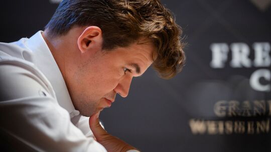 Schach-Star Magnus Carlsen Schach-Star Magnus Carlsen