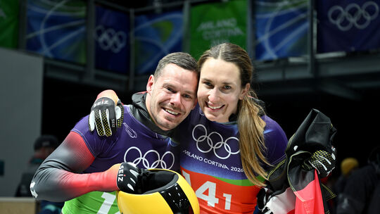 Wieder Bronze für Jacqueline Pfeifer aus Brachbach und ihren Teamkollegin Christopher Grotheer: Die beiden Drittplatzierten der