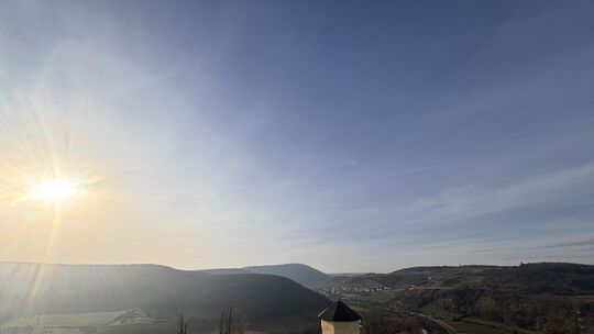 Der Königinnen-Weinberg am Kafels-Pavillon mit Blick Richtung Niederhausen.