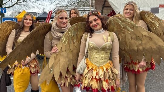 Der Veilchendienstagsumzug in Heimbach-Weis.