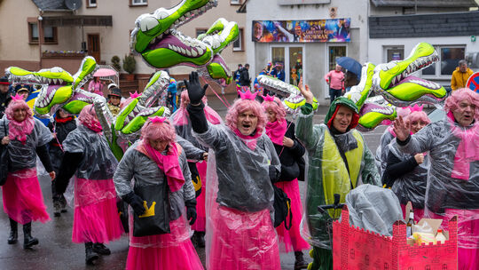 Die Karnevalsfreunde Immendorf beim Lumpenzug durch den Koblenzer Stadtteil