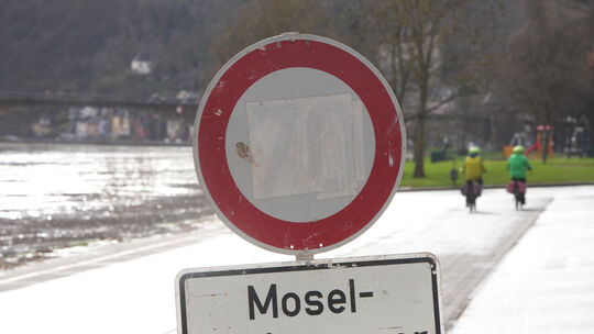Ein Auf und Ab der Wasserstände der Flüsse in Rheinland-Pfalz haben die Experten für diese Woche prognostiziert. Inzwischen zeic