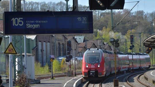 Im Winter geht es mit der Generalsanierung der Siegstrecke los. Für rund ein halbes Jahr wird dann kein Zug zwischen Siegen und