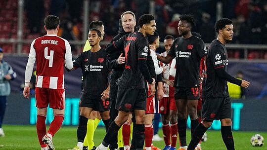 Olympiakos Piräus - Bayer Leverkusen Olympiakos Piräus - Bayer Leverkusen