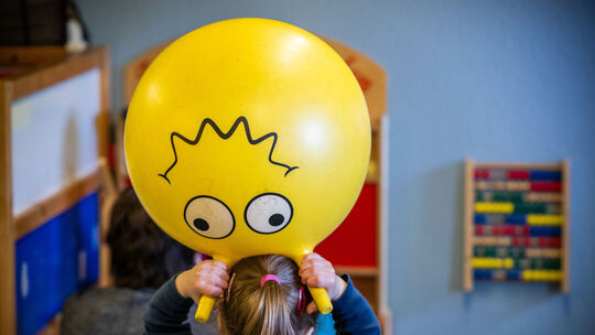 Gar nicht lustig: Für die Kindertagespflege Pfiffikus geht es um die Existenz.