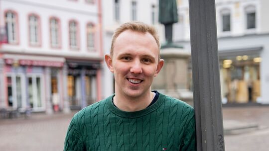 Florian Pernak tritt im Wahlkreis 8 (Koblenz/Lahnstein) für die Partei FDP an.