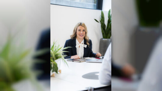 Kathrin Hoffmann tritt bei der Landtagswahl im Wahlkreis 19 – Birkenfeld für die FDP an. Kathrin Hoffmann tritt bei der Landtagswahl im Wahlkreis 19 – Birkenfeld für die FDP an.