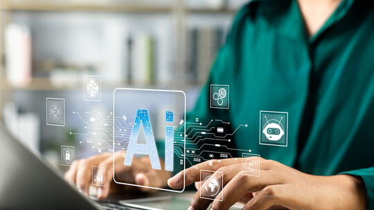 KI ist die deutsche Abkürzung für "Künstliche Intelligenz", während AI die englische Entsprechung für "Artificial Intelligence"