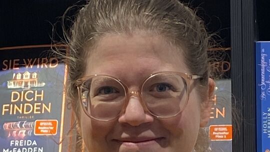 Hoch motiviert hat Emily Sippel im August die Filialleitung der Buchhandlung Thalia in der Fußgängerzone übernommen. Sie freut s