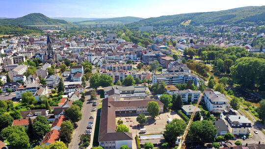 Über den Begriff "Heimat" kann das Publikum bei einer Diskussion am 8. März in Bad Neuenahr mit dem Podium diskutieren.