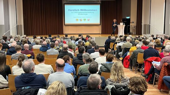 Das Interesse am Informationsabend zur Windkraft war groß. Etwa 550 Zuhörer verfolgten die Veranstaltung in Wirges.