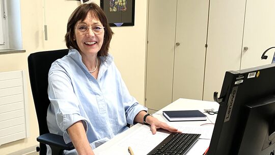 Gemeindeschwester plus Michaele Meudt kommt nach Bedarf und kostenfrei ins Haus, wenn ältere Menschen Unterstützung bei ihrer Le