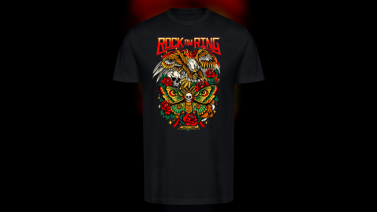 Sieht so das neue Festivalshirt bei Rock am Ring 2026 aus? Der Entwurf von Thomas Schramm ist einer von acht, die es in die Endr